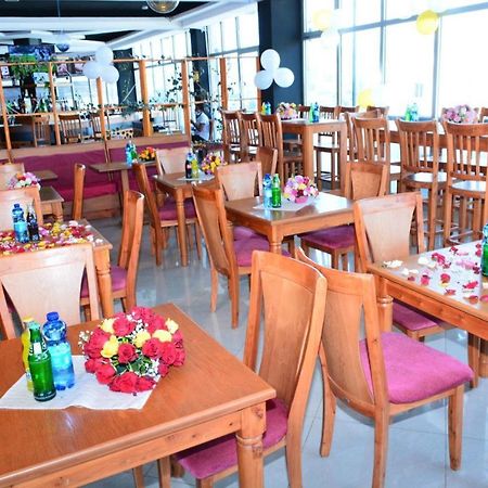 Bruhway Hotel Аддис-Абеба Экстерьер фото