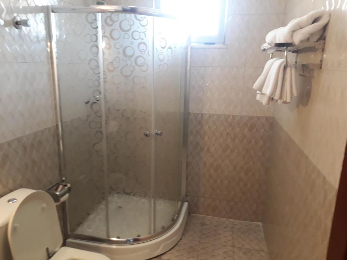 Bruhway Hotel Аддис-Абеба Экстерьер фото