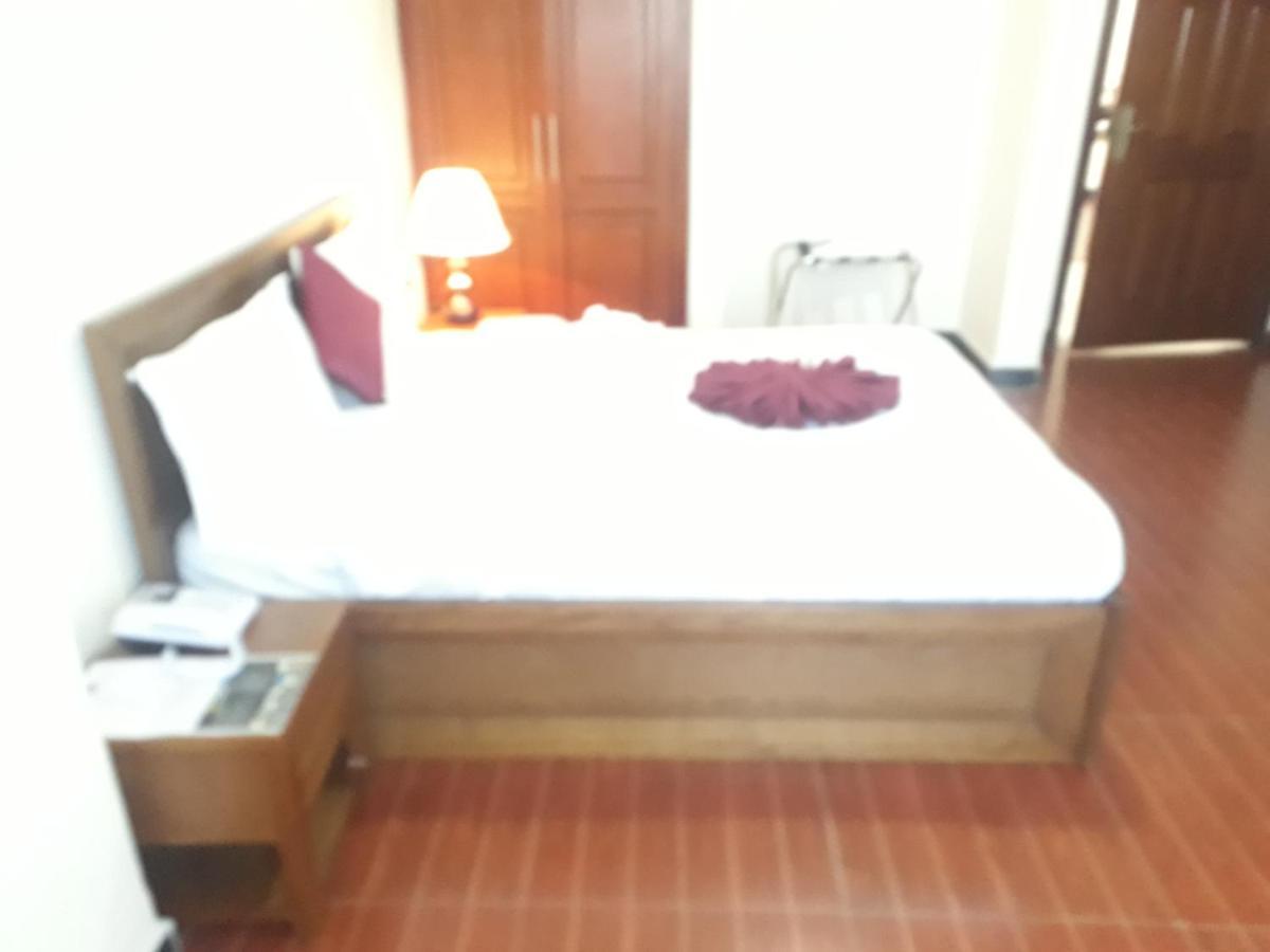Bruhway Hotel Аддис-Абеба Экстерьер фото