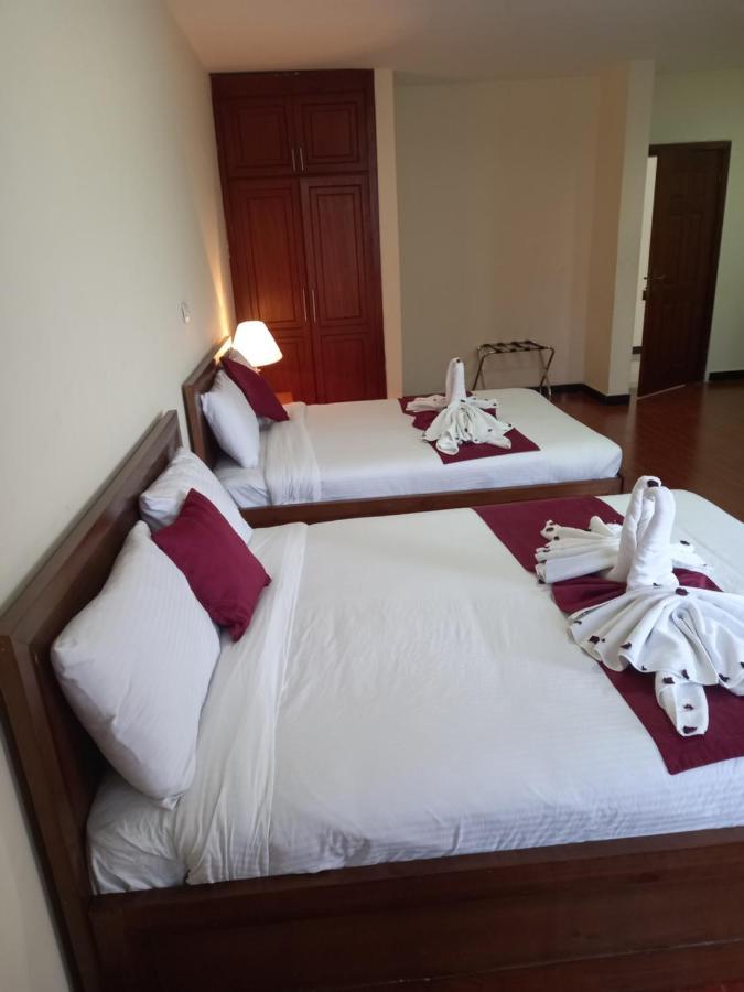 Bruhway Hotel Аддис-Абеба Экстерьер фото